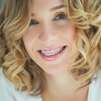 Astoria Modern Family Dental | Extractions, Periodontal Treatment and Root Canals
